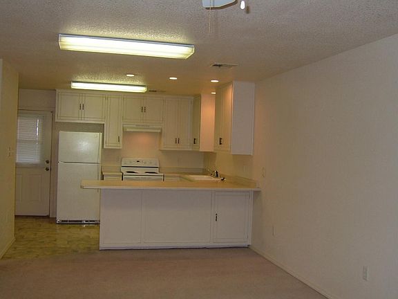 Dining / Kitchen