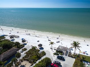 121 Strandview Ave, Fort Myers Beach, FL 33931