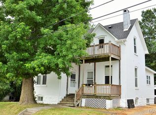 118 N 15th St, Belleville, IL 62220