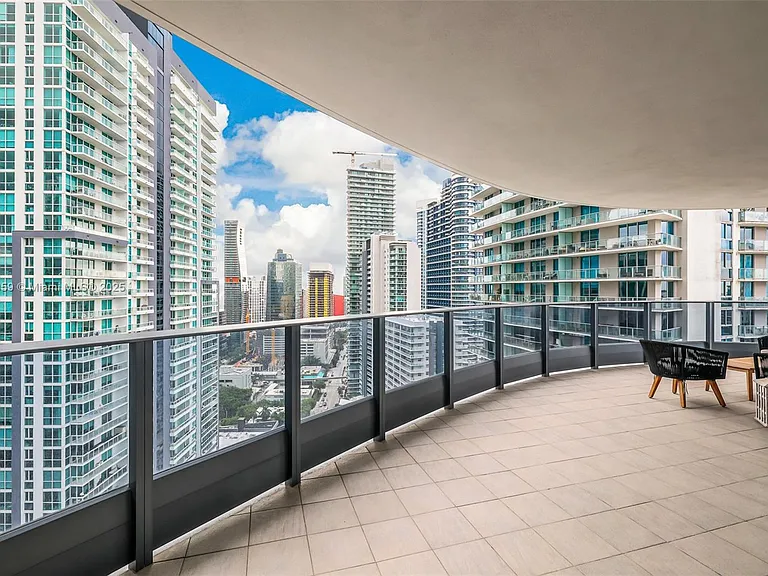 1000 Brickell Plz #3002 — Photo 45