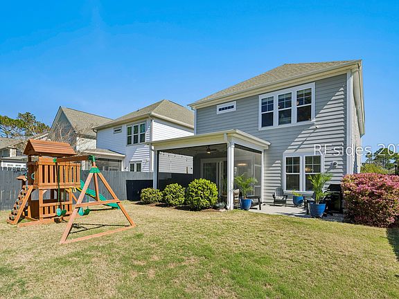 2nd image of 12 Foggy Bluff Rd