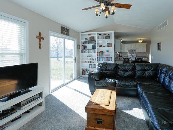 27542 Manchester Cir-105