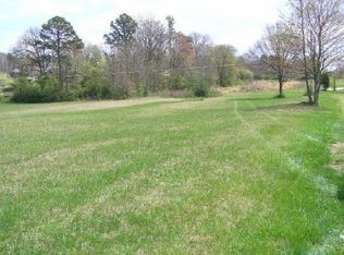 Russell Rd, Rockford, TN 37853