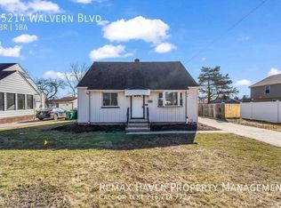 15214 Walvern Blvd, Maple Heights, OH 44137