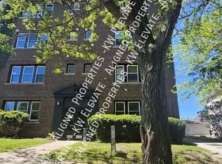 1690 Eddington Rd APT 10, Cleveland, OH 44118