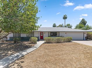 317 E GRISWOLD Road, Phoenix, AZ 85020