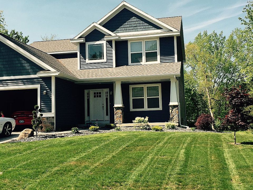 1st image of 2519 Deerwood Cir