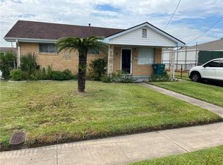 562 Westwood Dr, Marrero, LA 70072