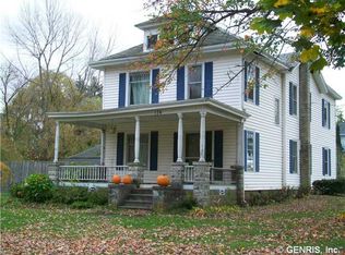 176 Columbia St, Clyde, NY 14433