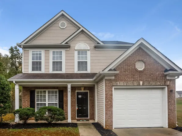 1532 Braveheart Ln, Charlotte, NC 28216