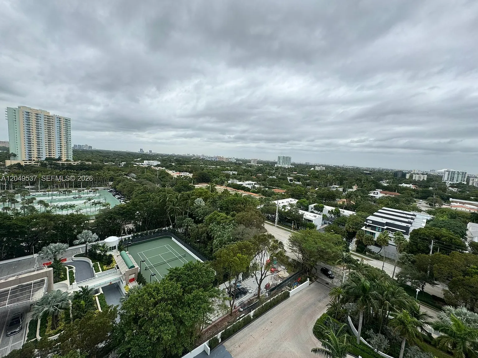 Skyline On Brickell Condo — Photo 4