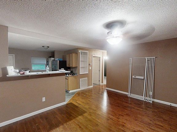 2nd image of 145 Signal Hills Dr