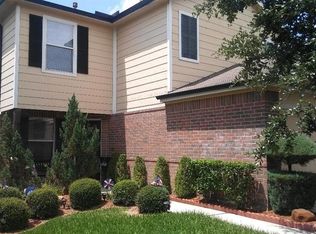 711 Remwick Dr, Houston, TX 77073