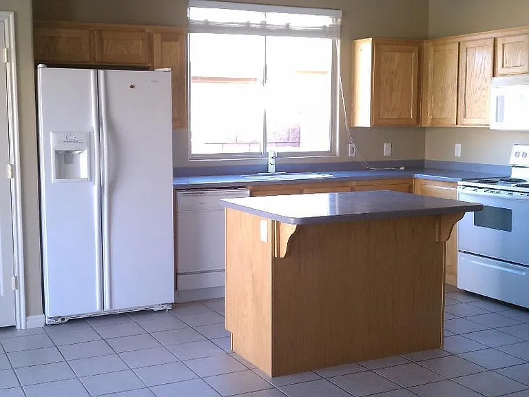 2024 N Stone Ridge Ln — Photo 5