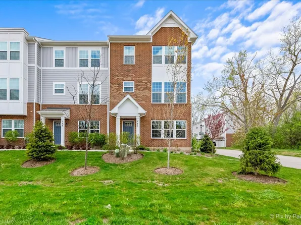 153 Canterbury Way, Lake Zurich, IL 60047