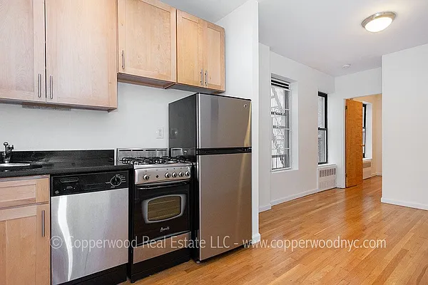 Rented by Copperwood Real Estate | media 7