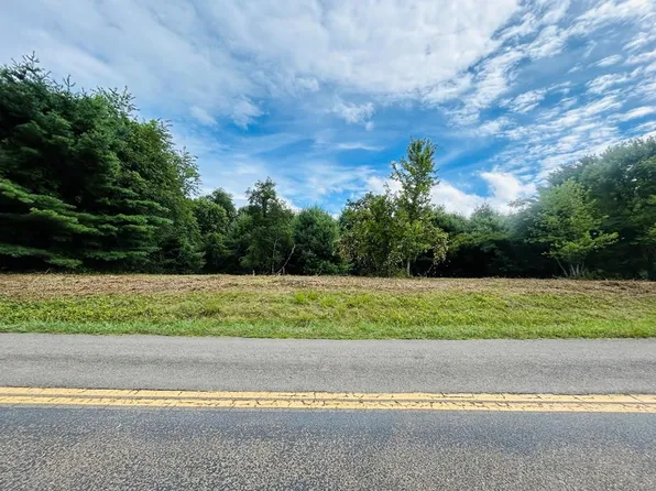 Coal Creek Rd, Galax, VA 24333