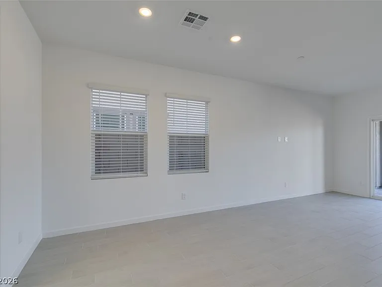 405 Isla Enclave Way — Photo 6