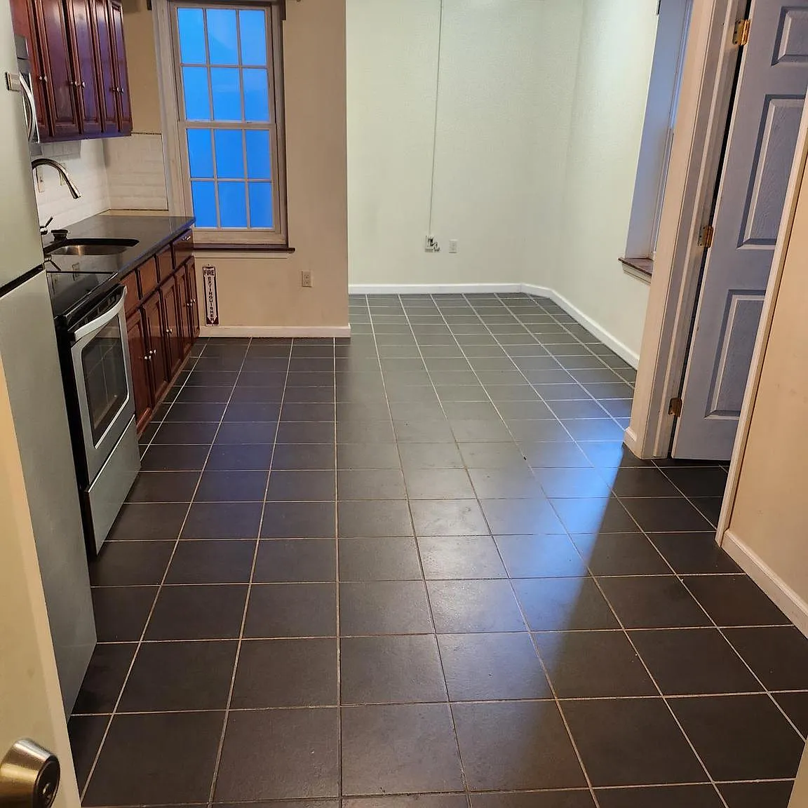 2 bed, 650 sqft, $1,500 — Photo 1
