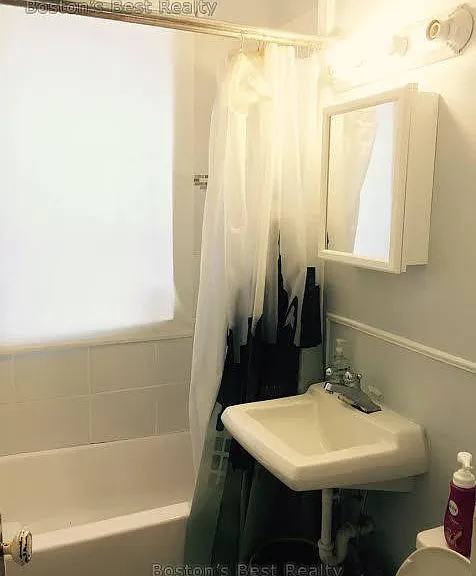 14 Melvin Ave #3 — Photo 7