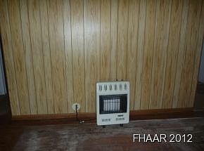 5th image of 207 N 8th St