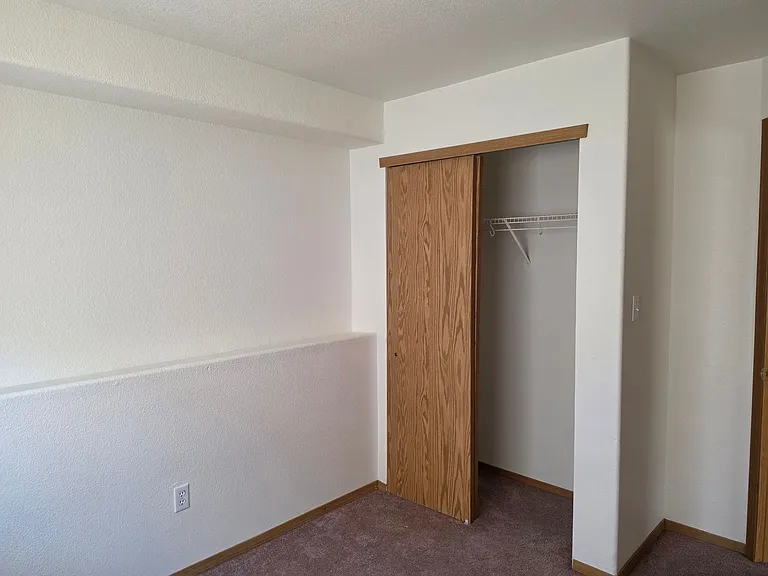 2302 South Dr — Photo 8