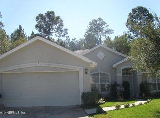 654 S Bonaparte Ln, Jacksonville, FL 32218