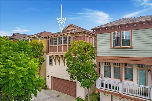 2546 Bungalow Pl Photo 1