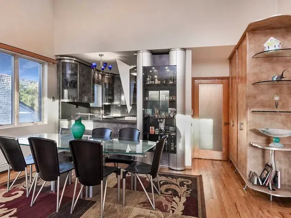 4817 Bedford Avenue image 9 of 17