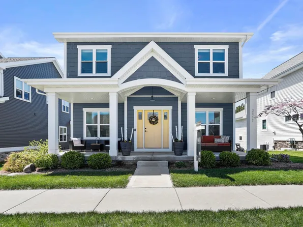 2853 Endive Dr, Fitchburg, WI 53711