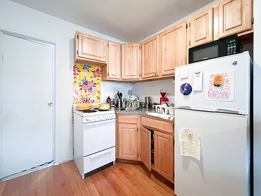 Rented by Compass | media 8