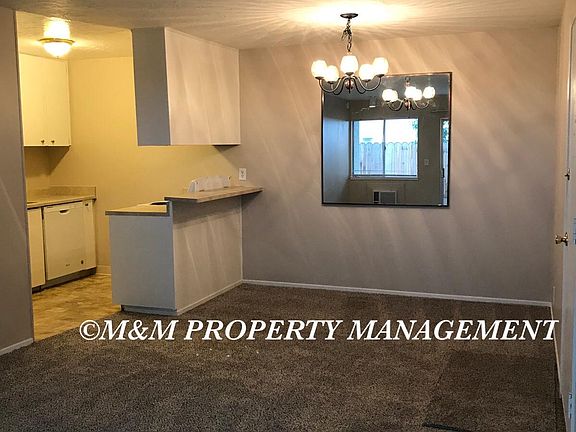 5th image of 1800 Cole Ave APT 1A