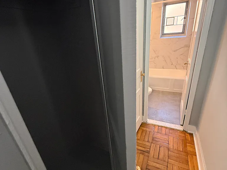 192-45B 71st Cir #1C — Photo 7