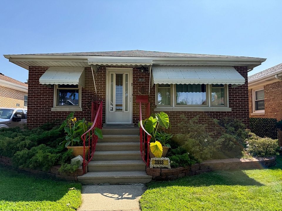 1st image of 3933 Oak Park Ave
