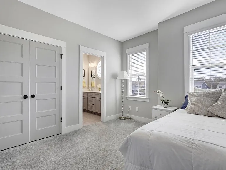 6209 Morning Glory Dr — Photo 42