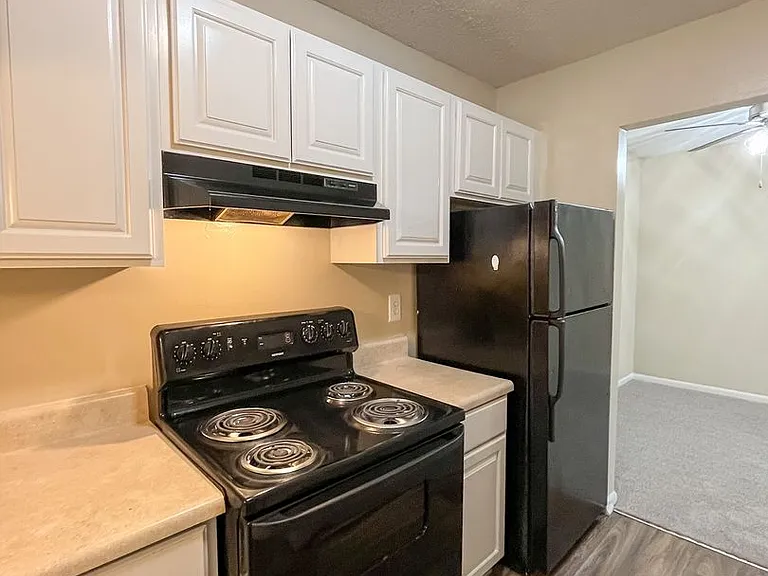 Brynn Marr Village — Photo 62