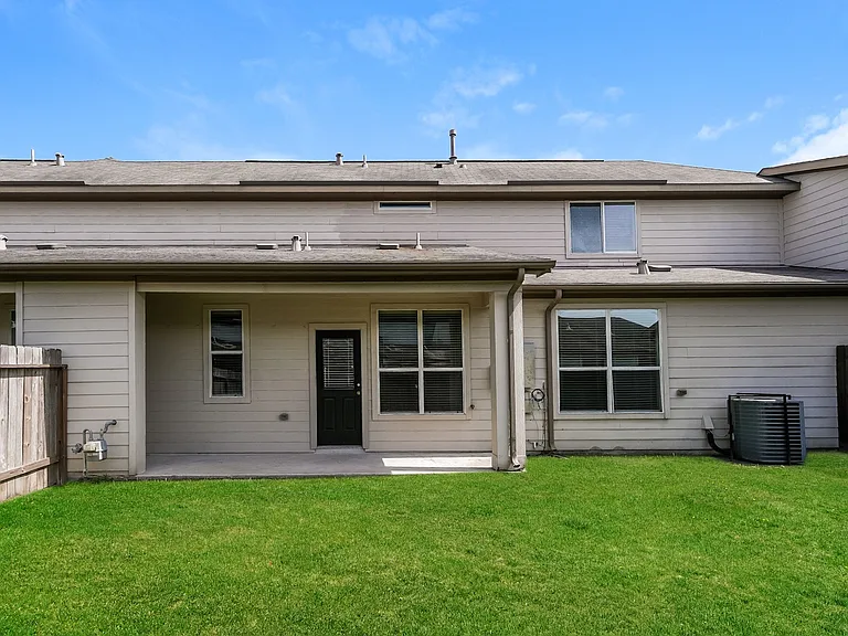 12426 Gemma Ln — Photo 5