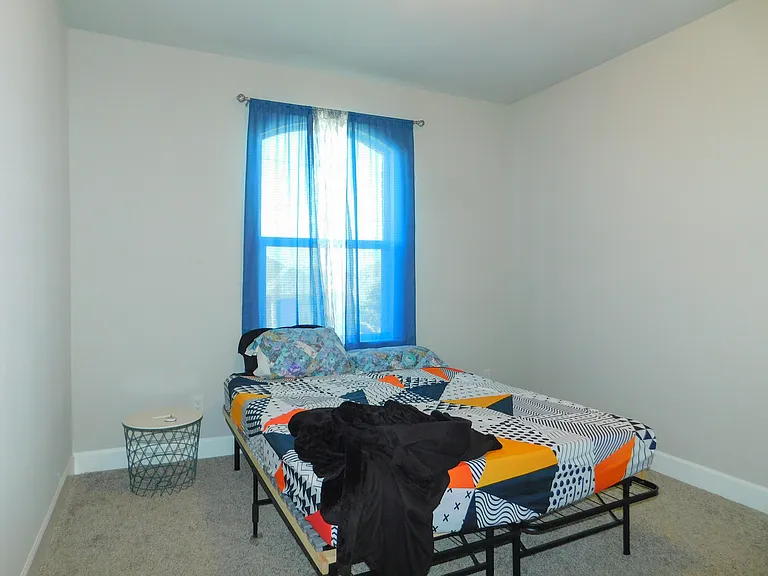 1021 Pitch Pine St — Photo 27