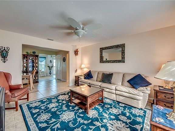 5th image of 6858 Sandtrap Dr APT 4