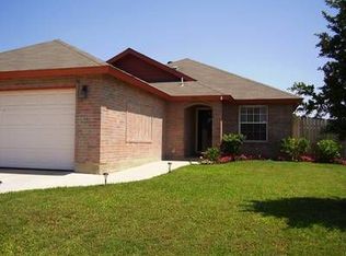 1601 Denmark Ln, Laredo, TX 78045