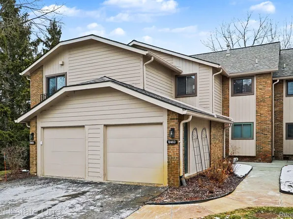 6463 Maple Hills Dr, Bloomfield Township, MI 48301