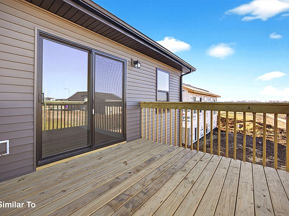 2nd image of 9838 Watermeadow Cir