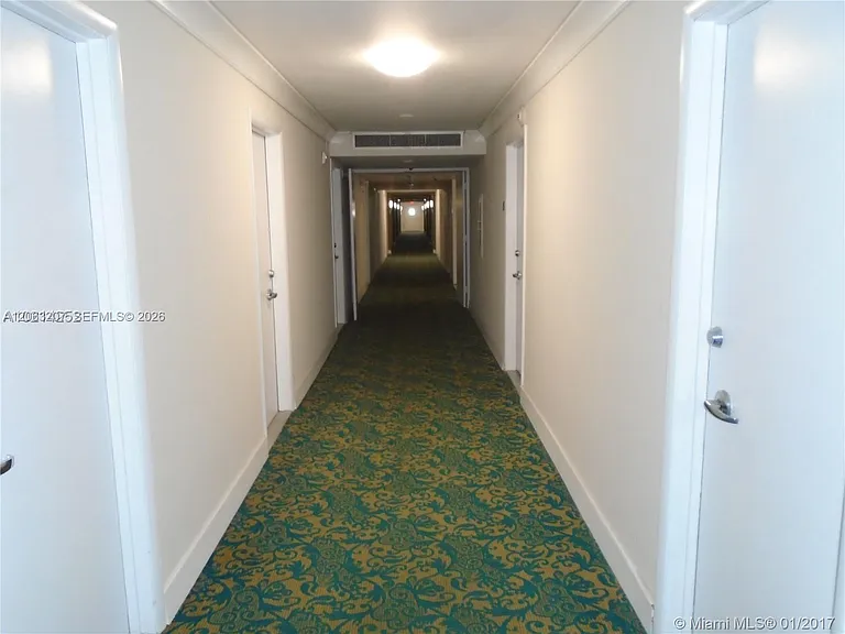 6770 Indian Creek Dr #TS — Photo 20