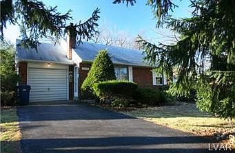 2nd image of 4278 Windsor Dr