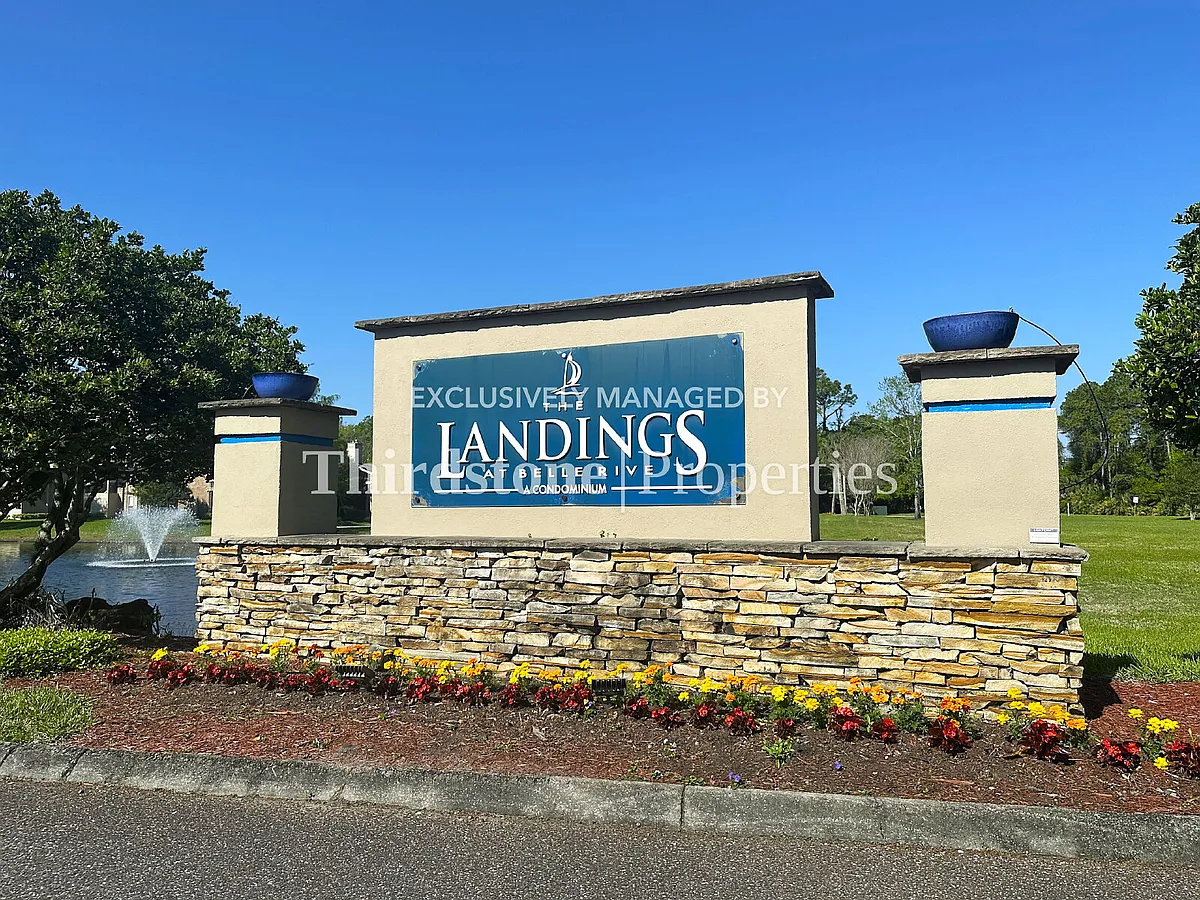 Building Photo - 10200 Belle Rive Blvd #80