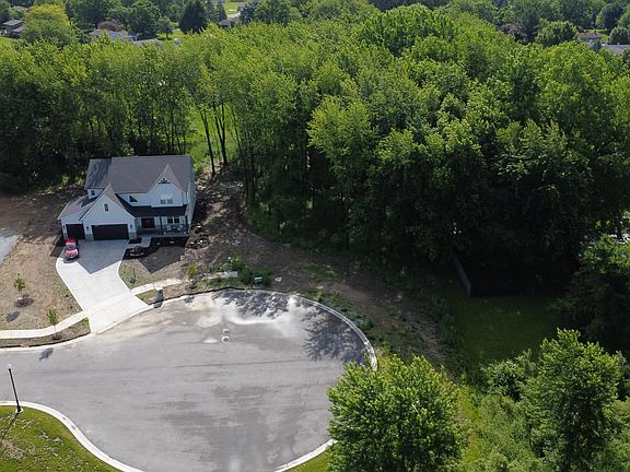 3rd image of 9155 Willow Lane St