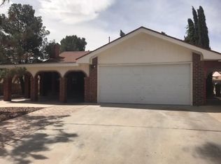 11420 Lake Ozarks Dr, El Paso, TX 79936