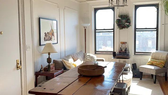 Rented by Nooklyn NYC LLC | media 7