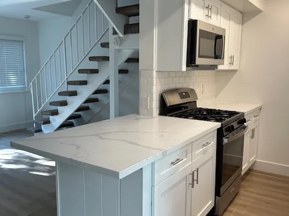 2656 Orange Ave APT E, Costa Mesa, CA 92627