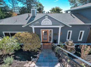 30 Las Palomas, Orinda, CA 94563